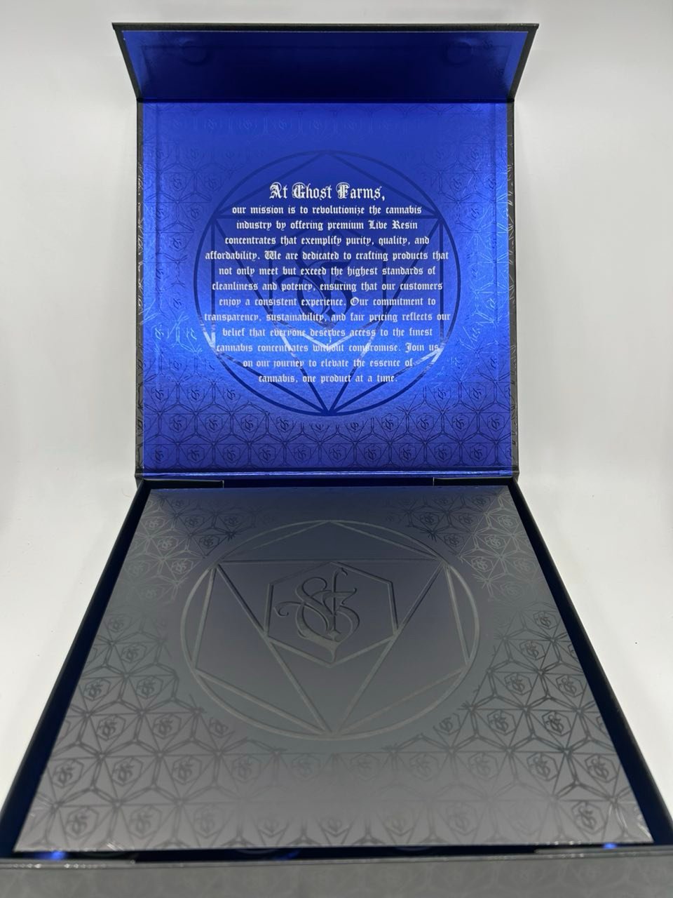 IMG 43115717F708 2 1 GHOST FARMS LIVE RESIN JARS – 1OZ - Image 3